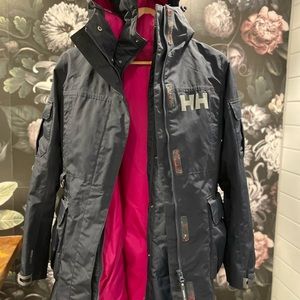 Helly Hansen hydropower rigging coat (Inner and Outer shells) - small, women’s